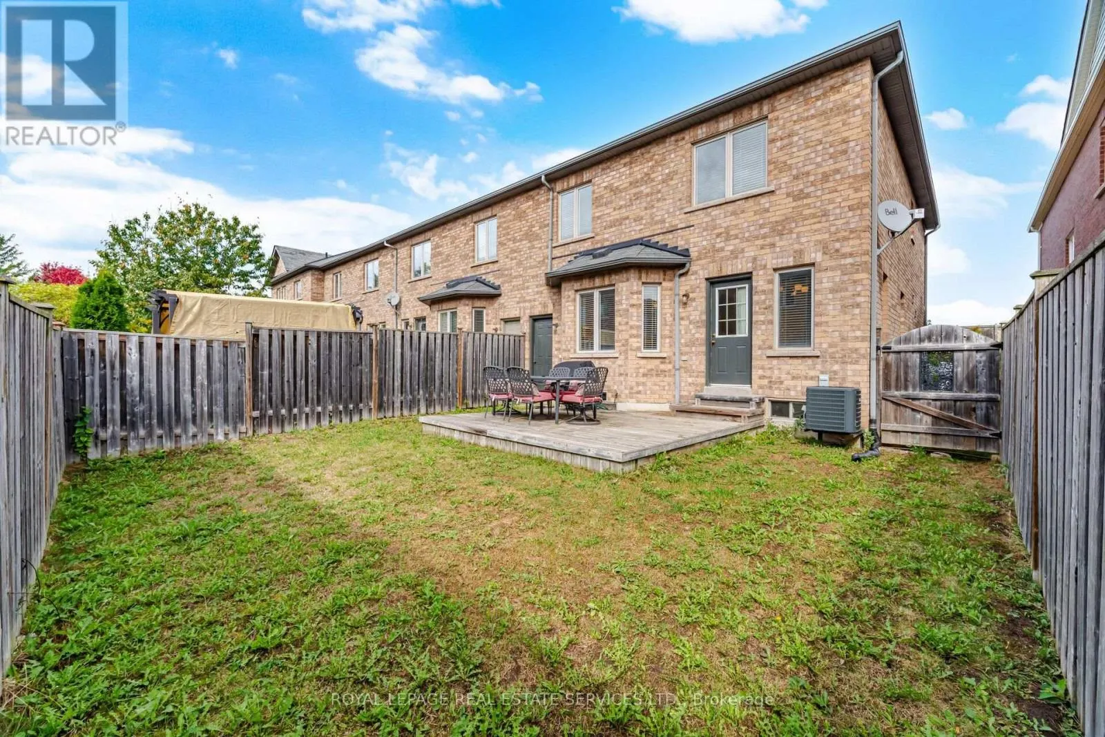 332 DUNCAN LANE N