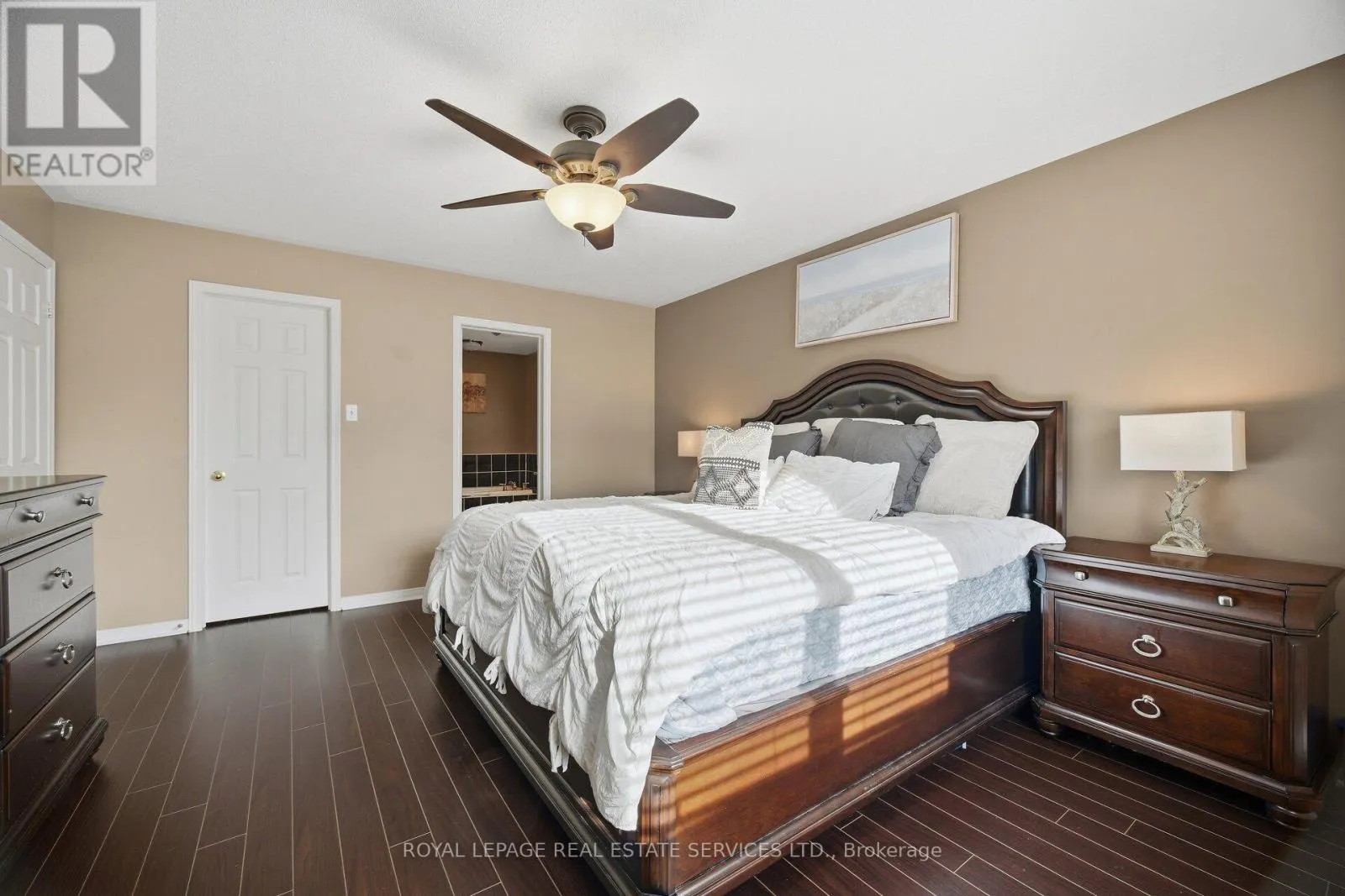 332 DUNCAN LANE N