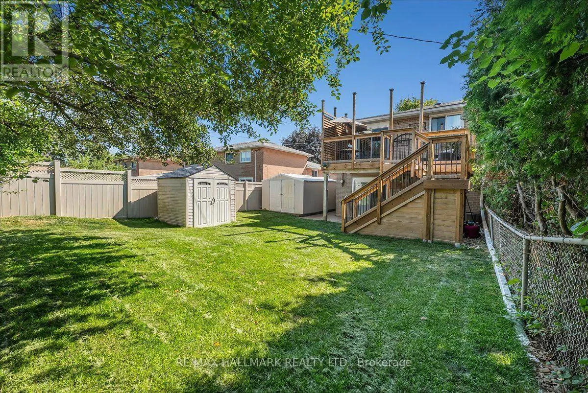 1286 NAPIER CRESCENT