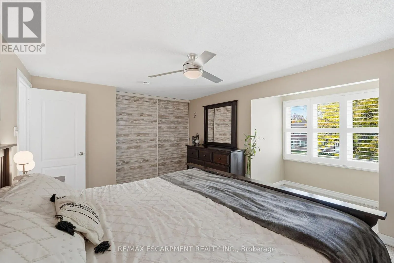 2266 MELISSA CRESCENT