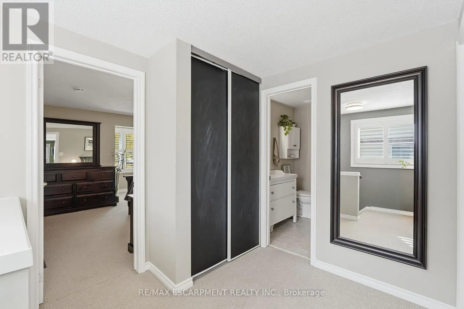 2266 MELISSA CRESCENT
