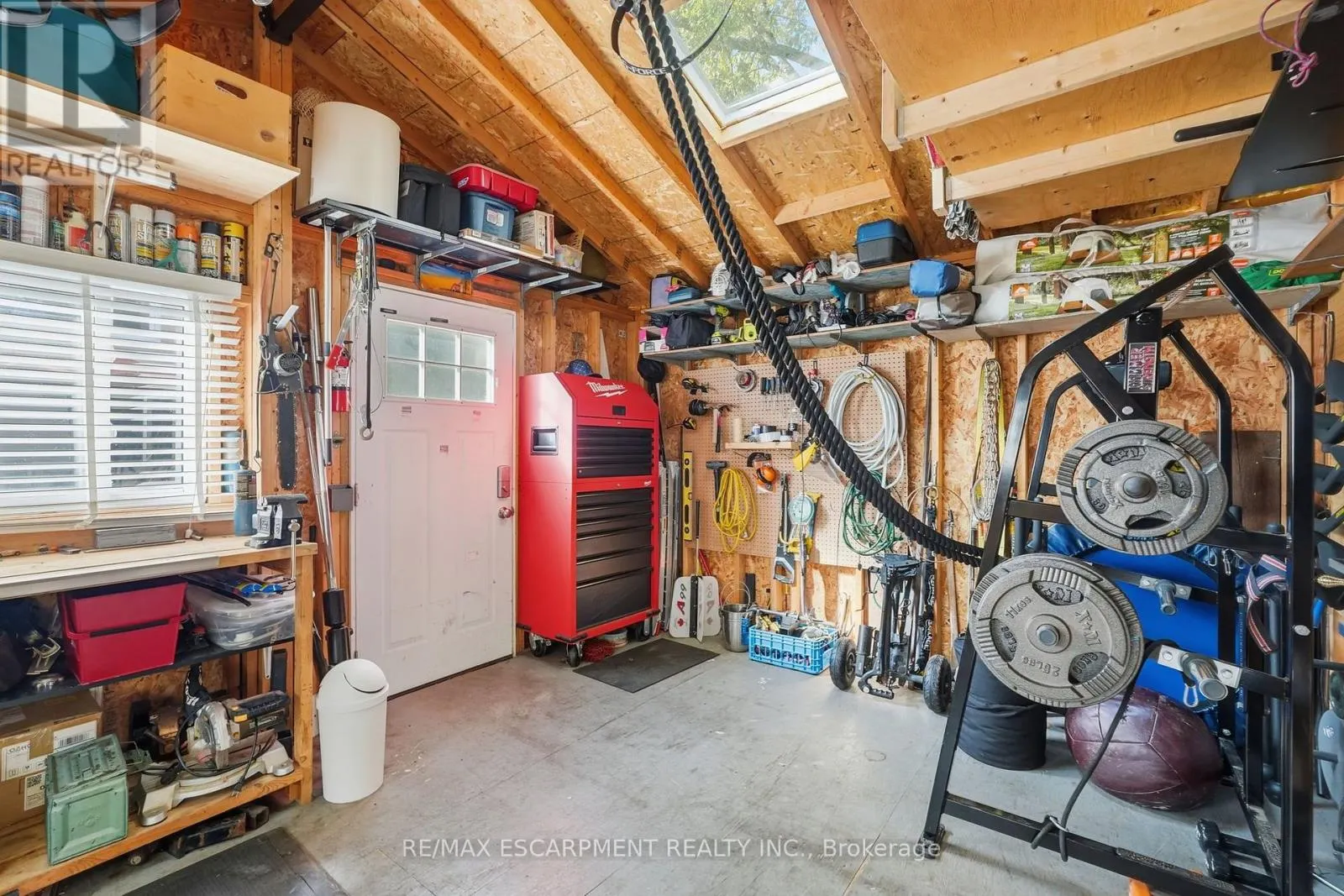 2266 MELISSA CRESCENT