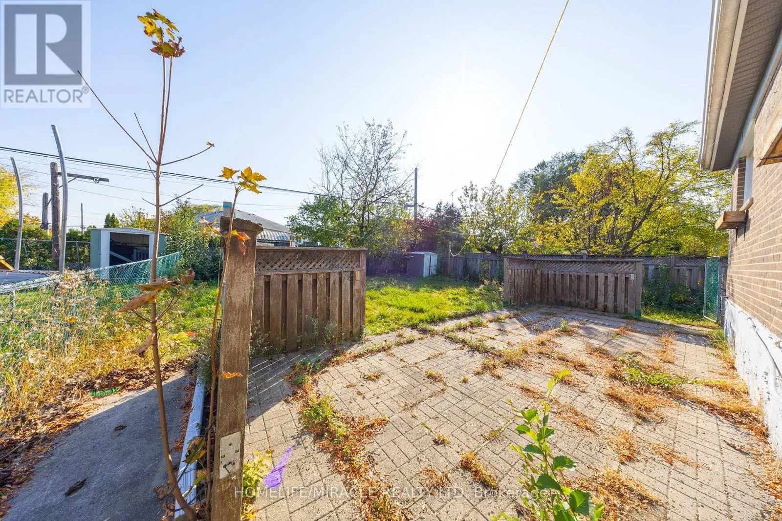 40 TEALHAM DRIVE