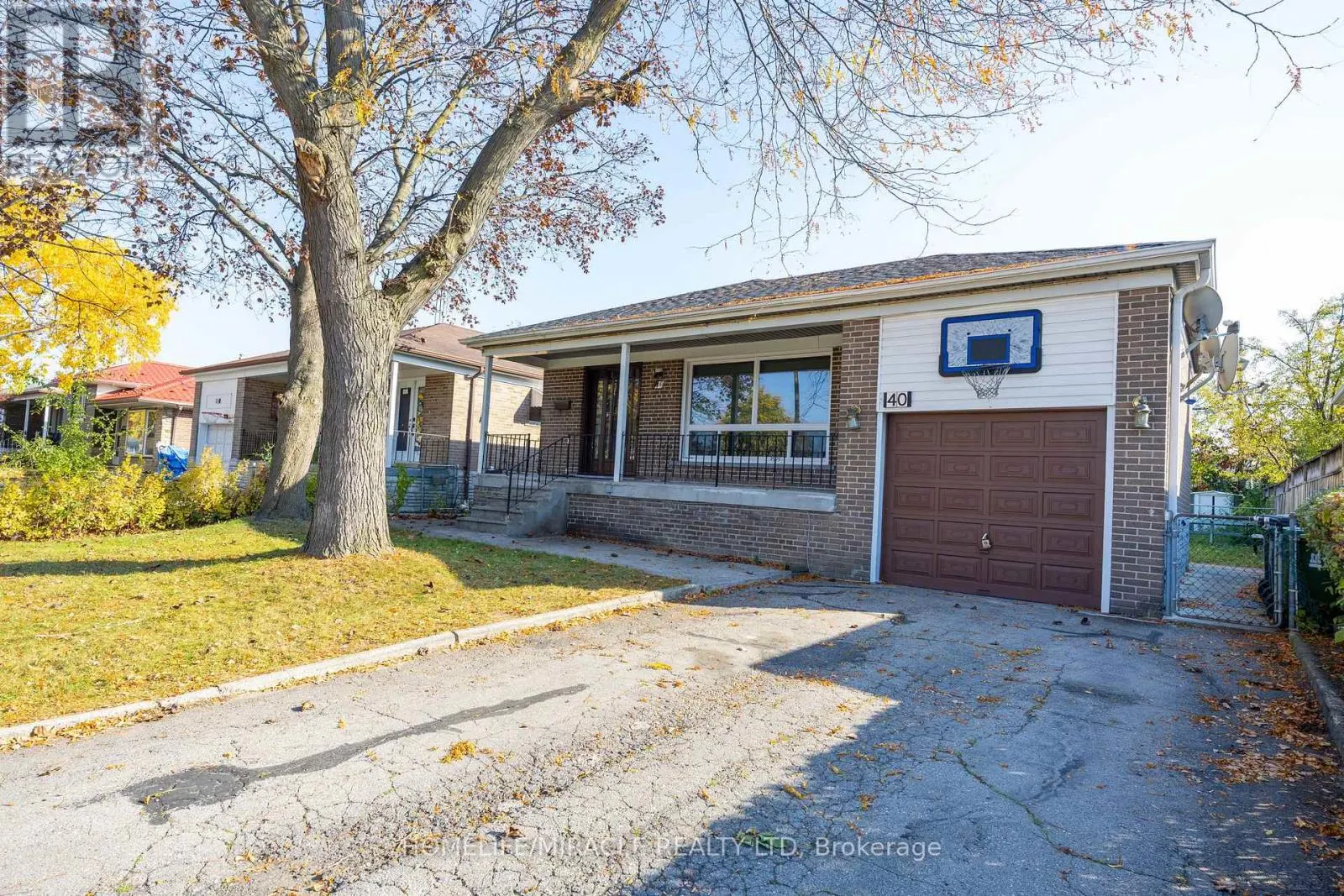 40 TEALHAM DRIVE