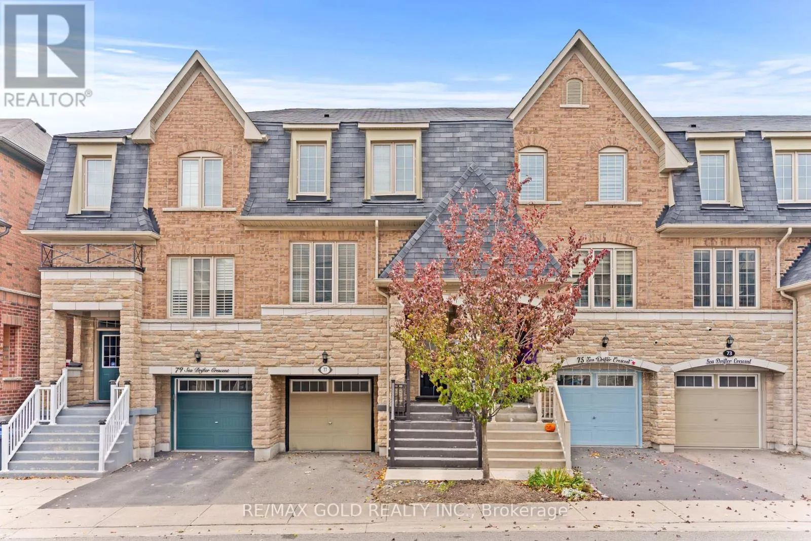 77 SEA DRIFTER CRESCENT