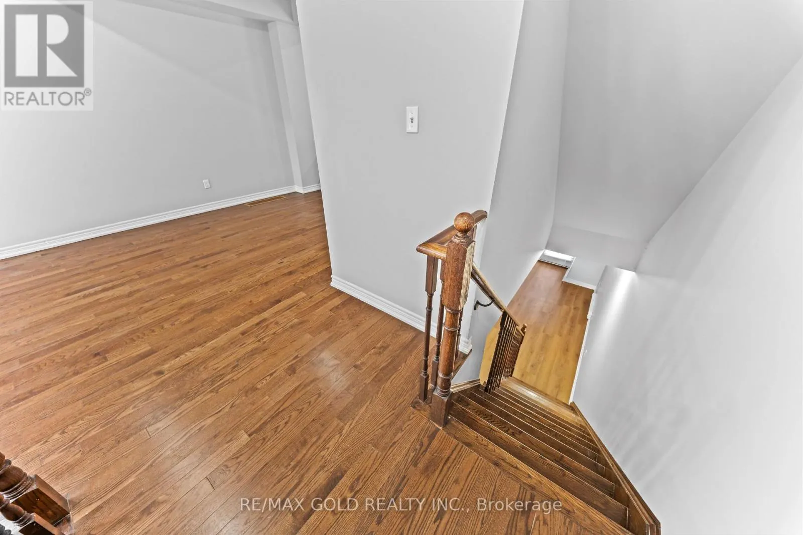 77 SEA DRIFTER CRESCENT