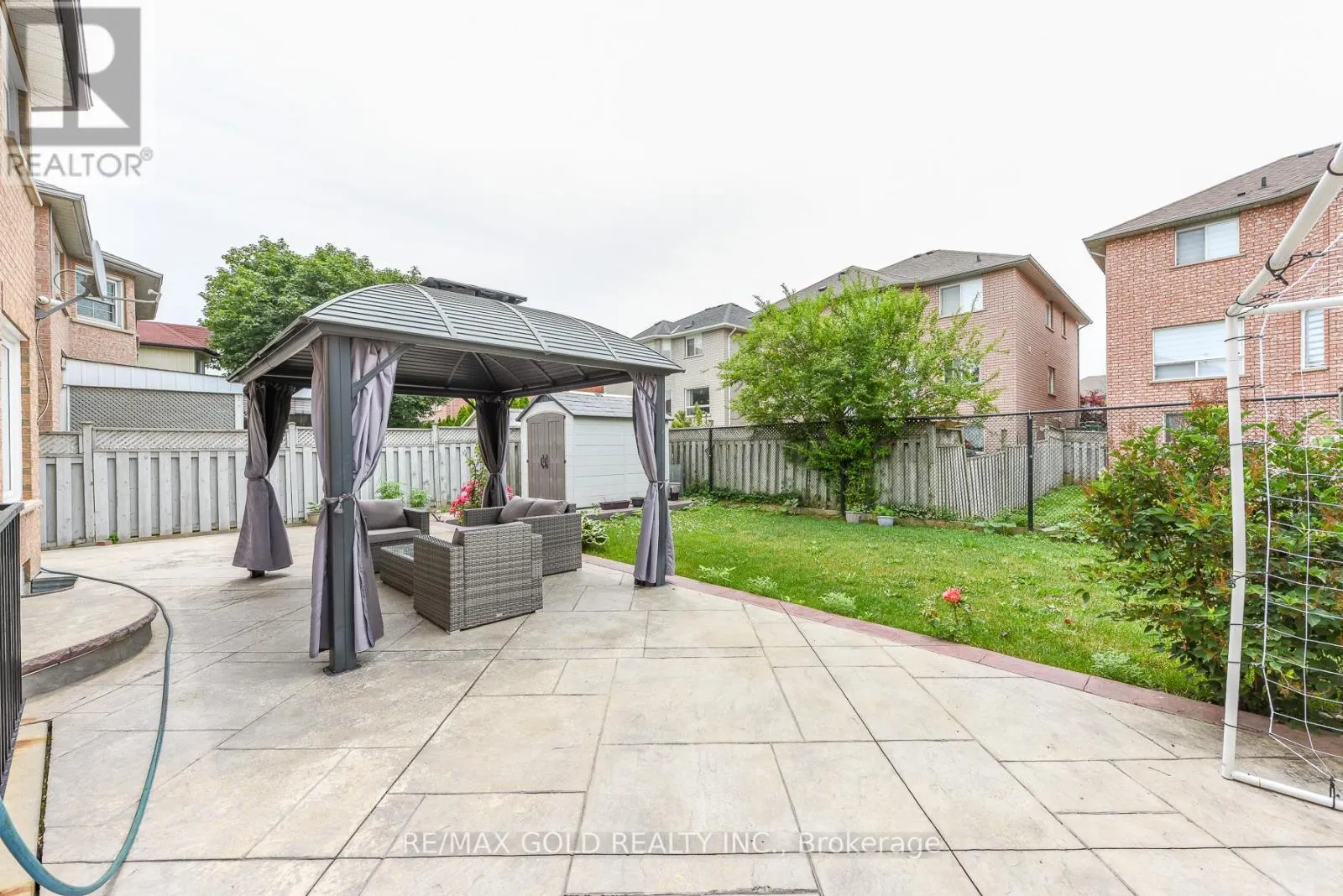 72 RAINFOREST DRIVE