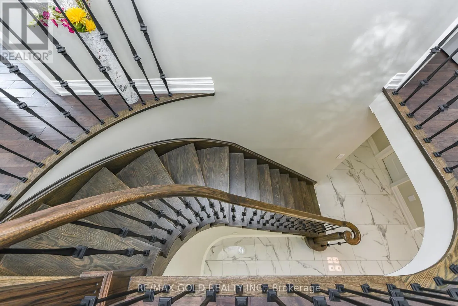 72 RAINFOREST DRIVE