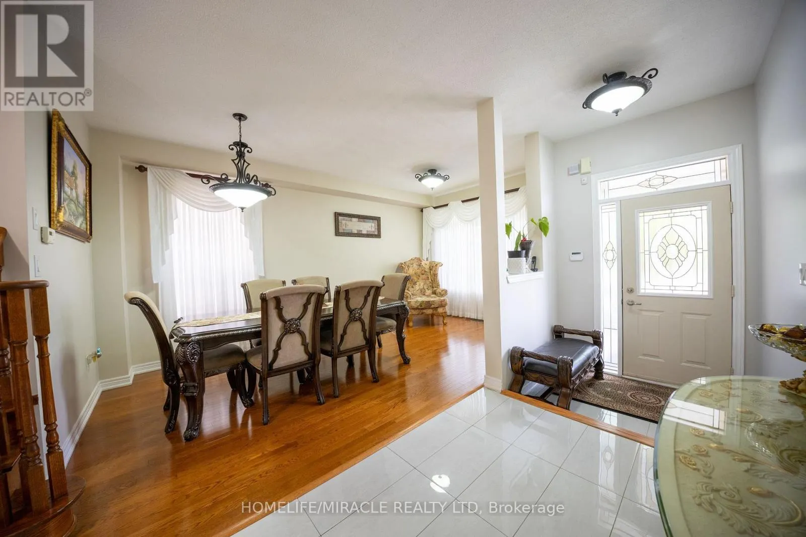 20 REVELSTOKE PLACE