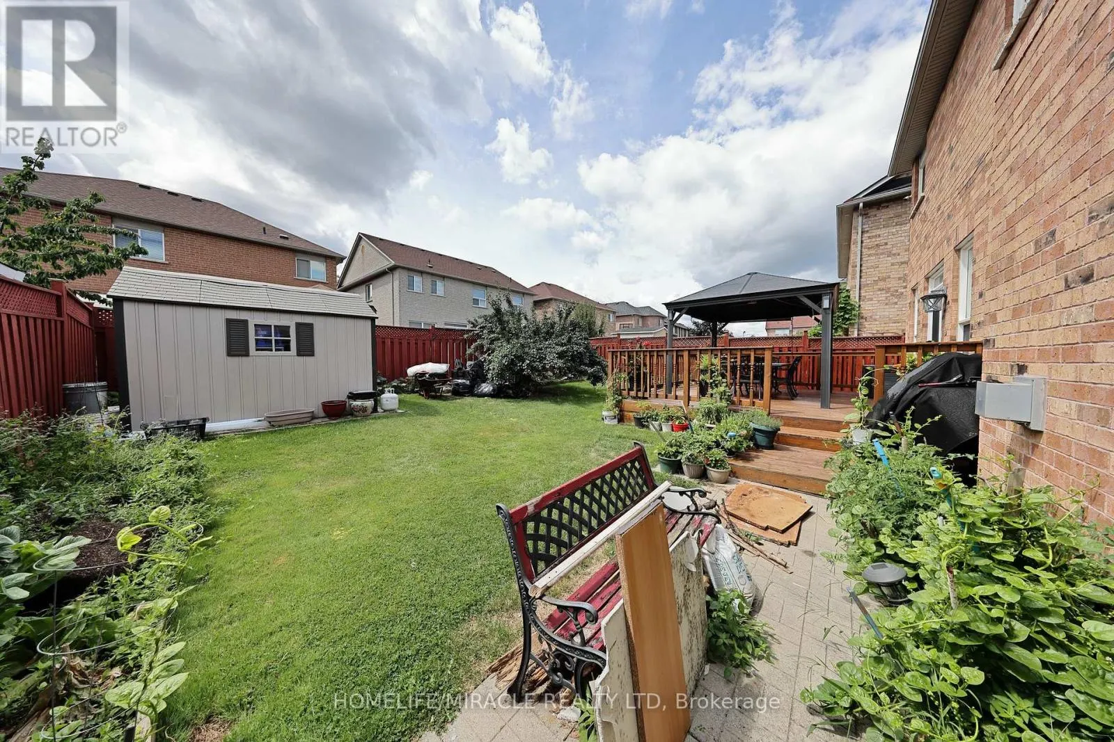 20 REVELSTOKE PLACE