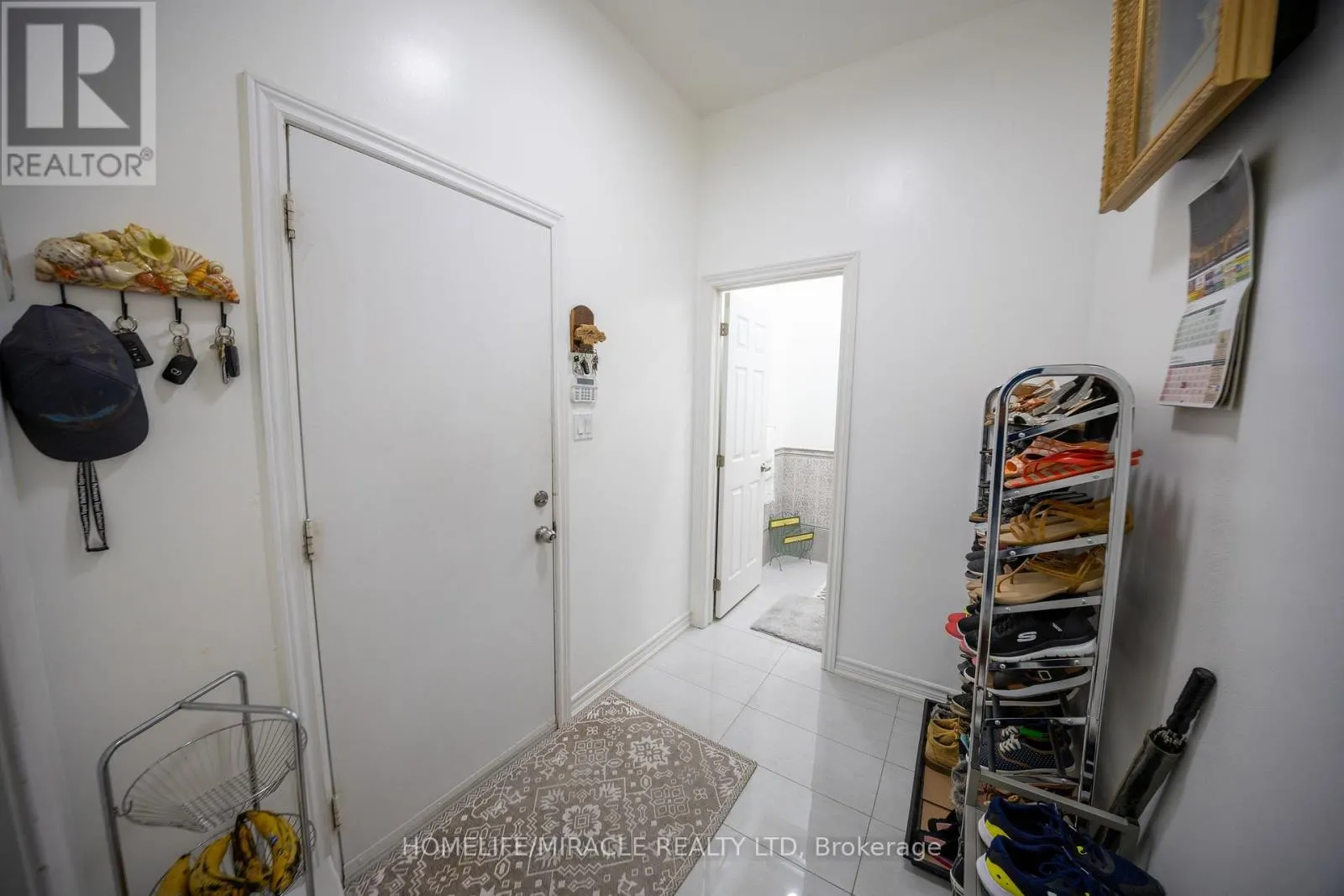 20 REVELSTOKE PLACE