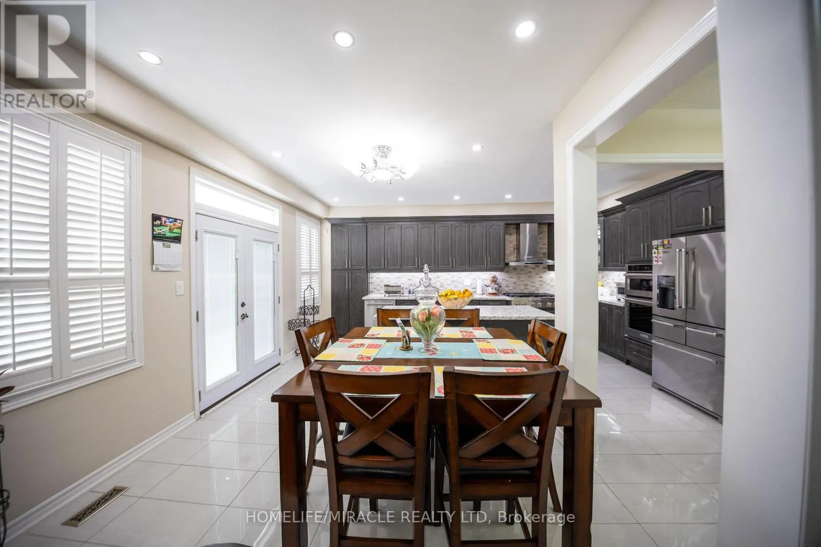 20 REVELSTOKE PLACE