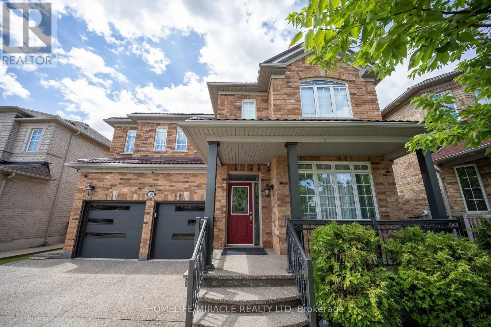 20 REVELSTOKE PLACE