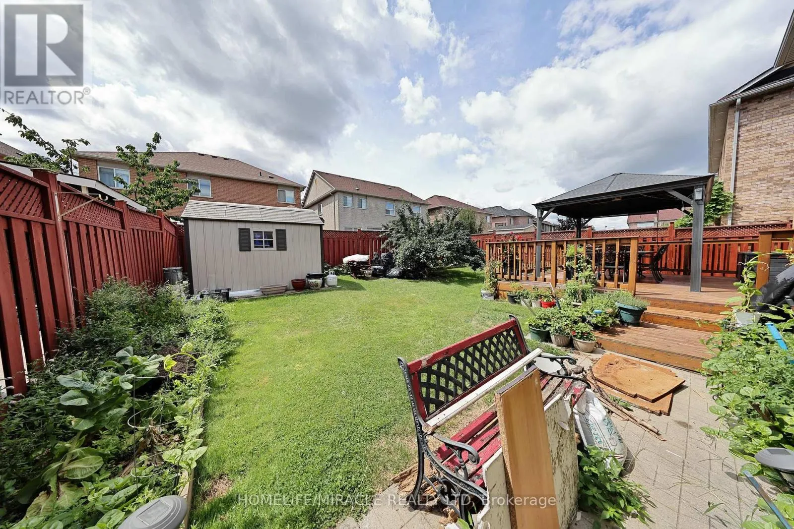 20 REVELSTOKE PLACE