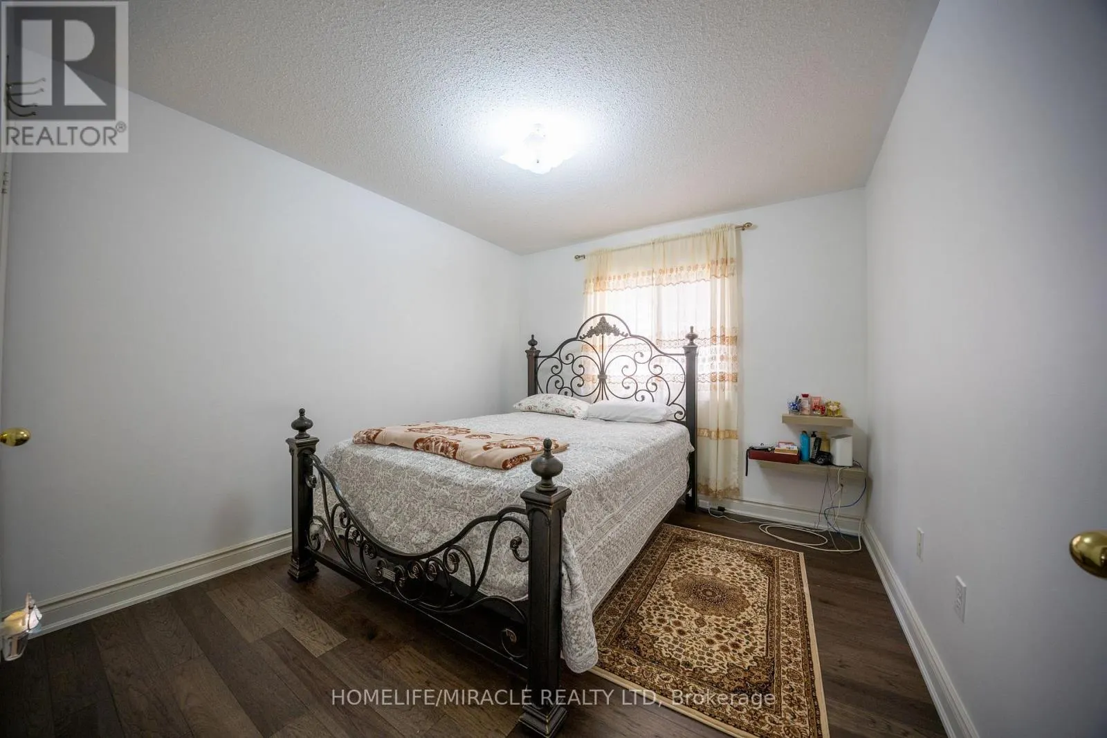20 REVELSTOKE PLACE