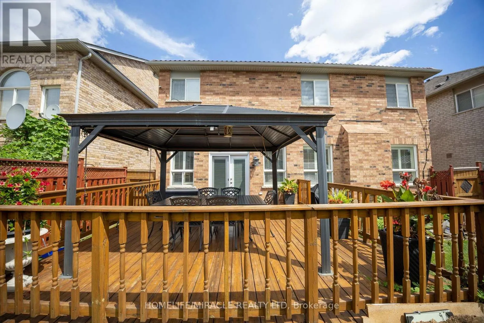 20 REVELSTOKE PLACE