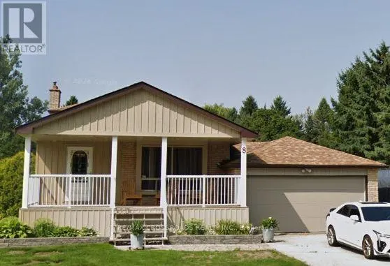 8 HOLMES DRIVE
