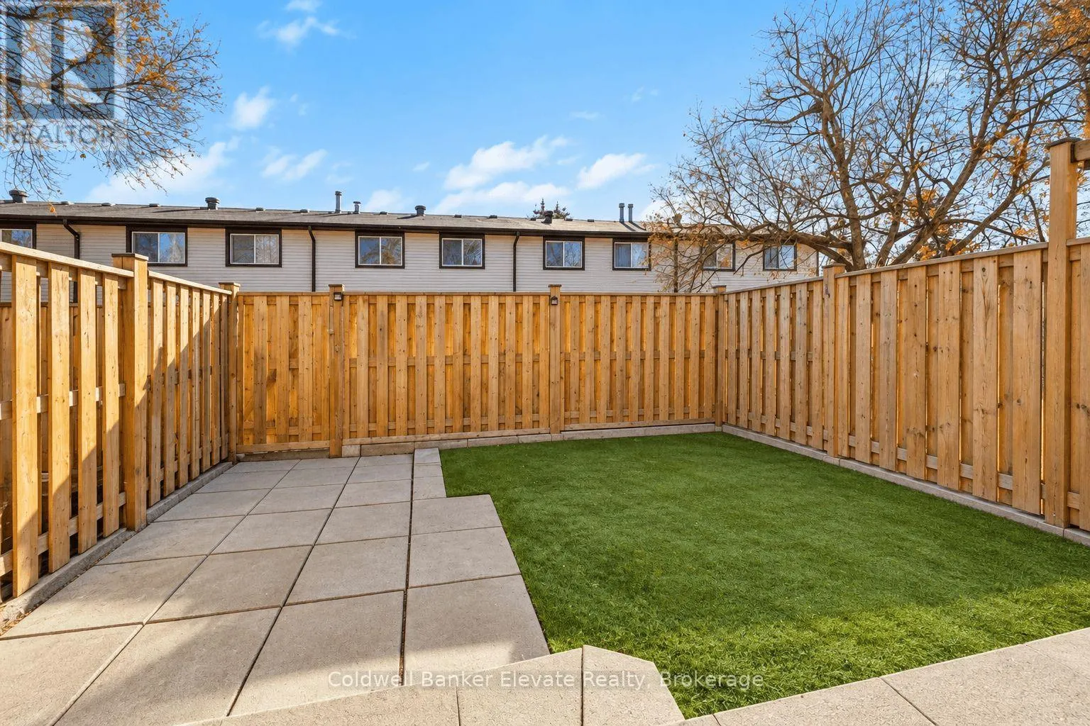 78 - 45 HANSEN ROAD N