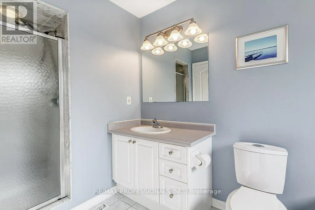 2294 NEWCASTLE CRESCENT