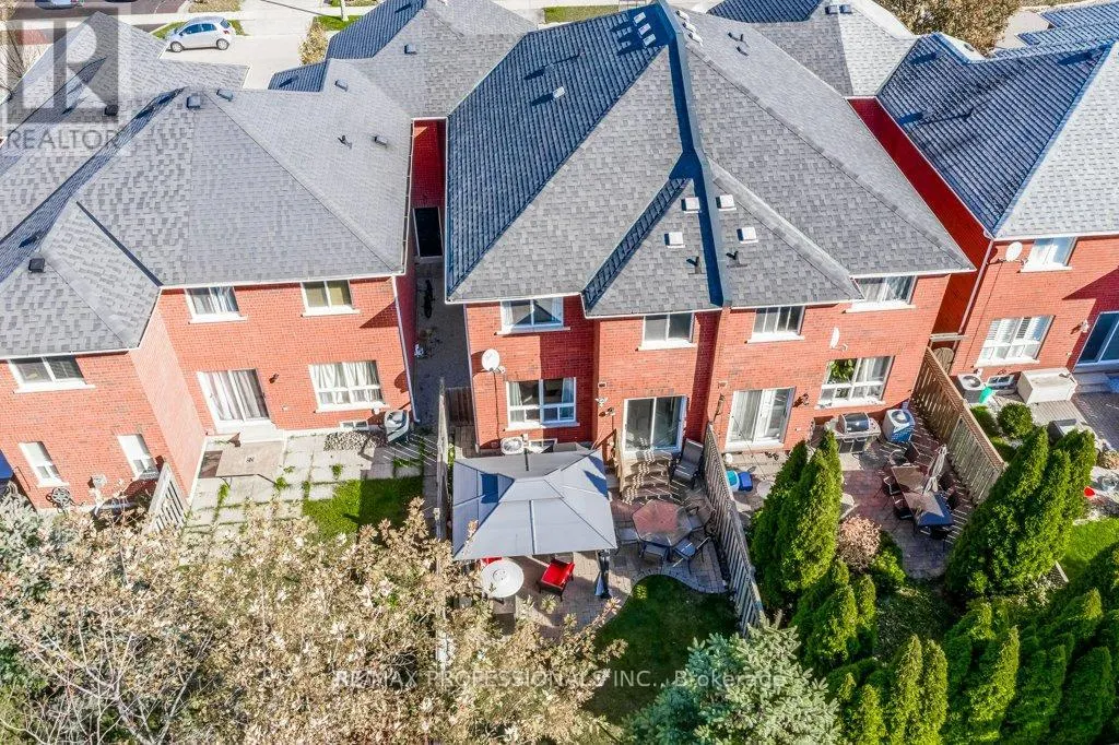 2294 NEWCASTLE CRESCENT