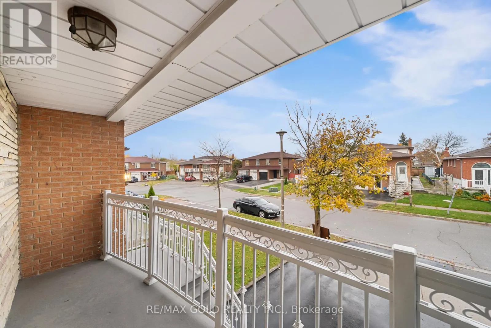 23 RADFORD DRIVE
