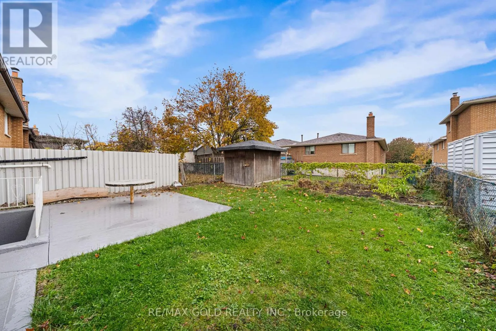 23 RADFORD DRIVE