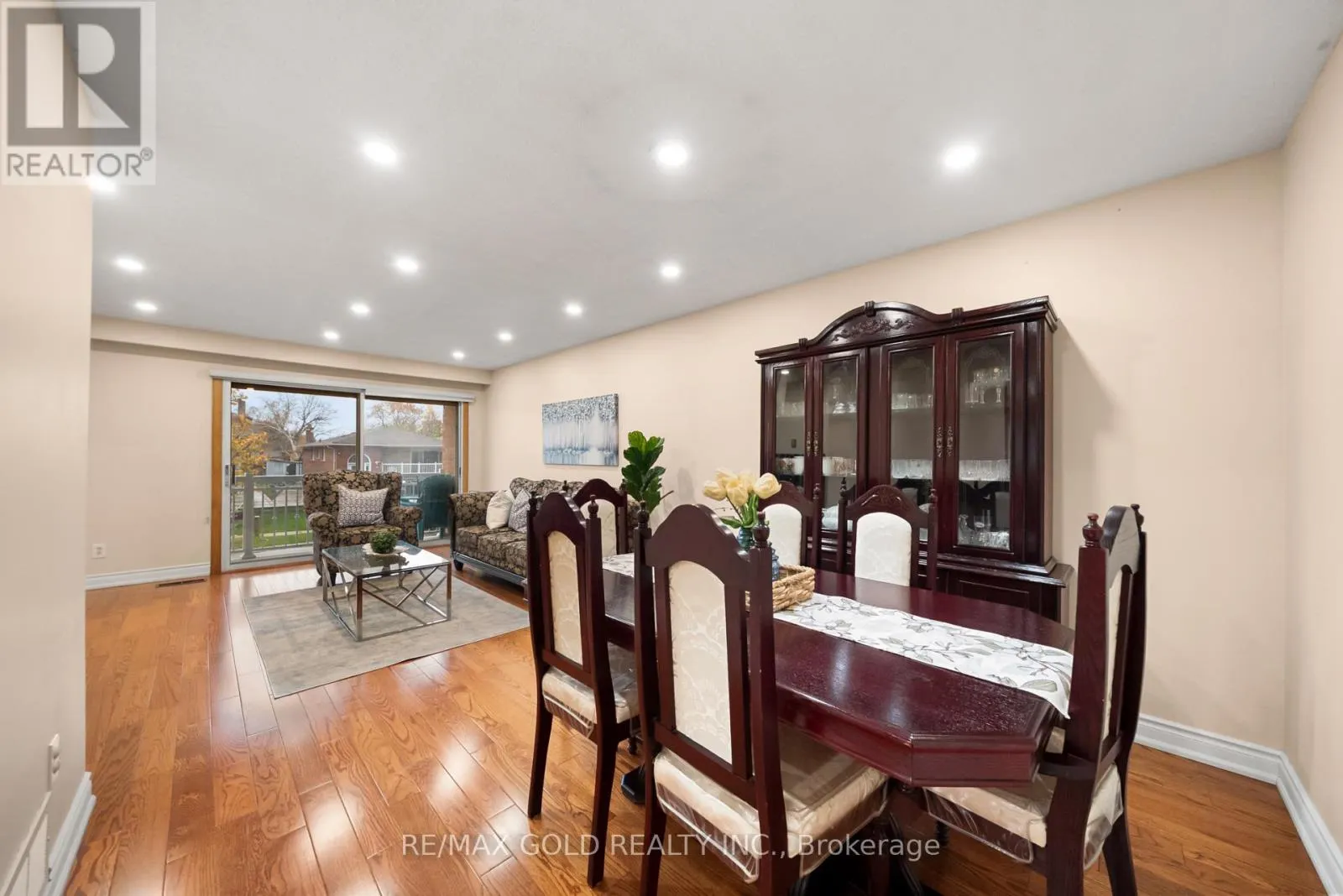 23 RADFORD DRIVE