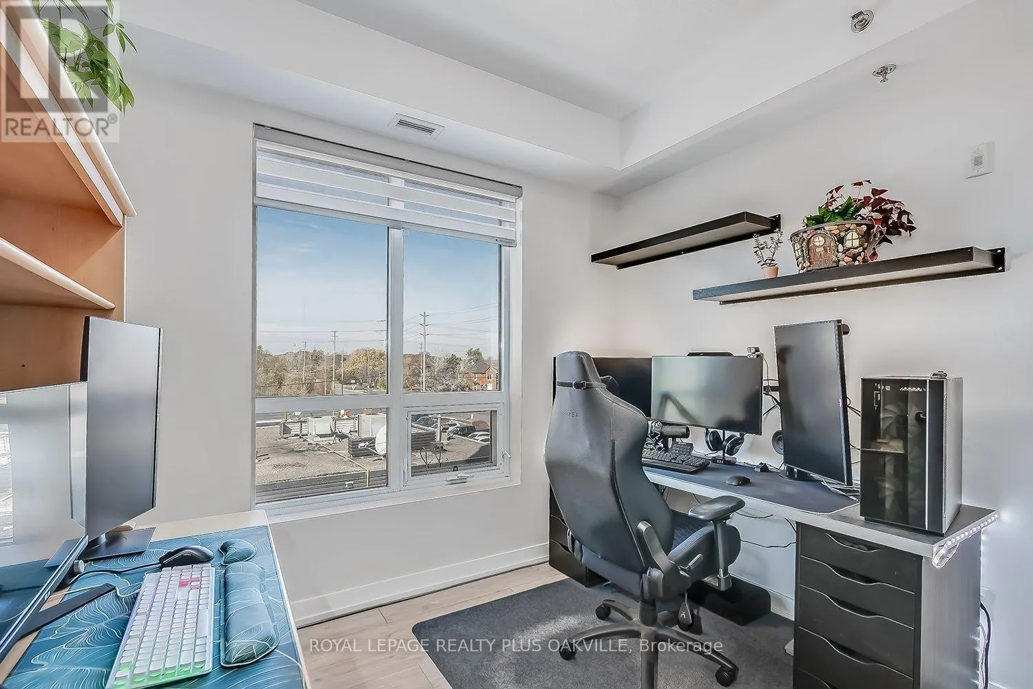 306 - 2486 OLD BRONTE ROAD