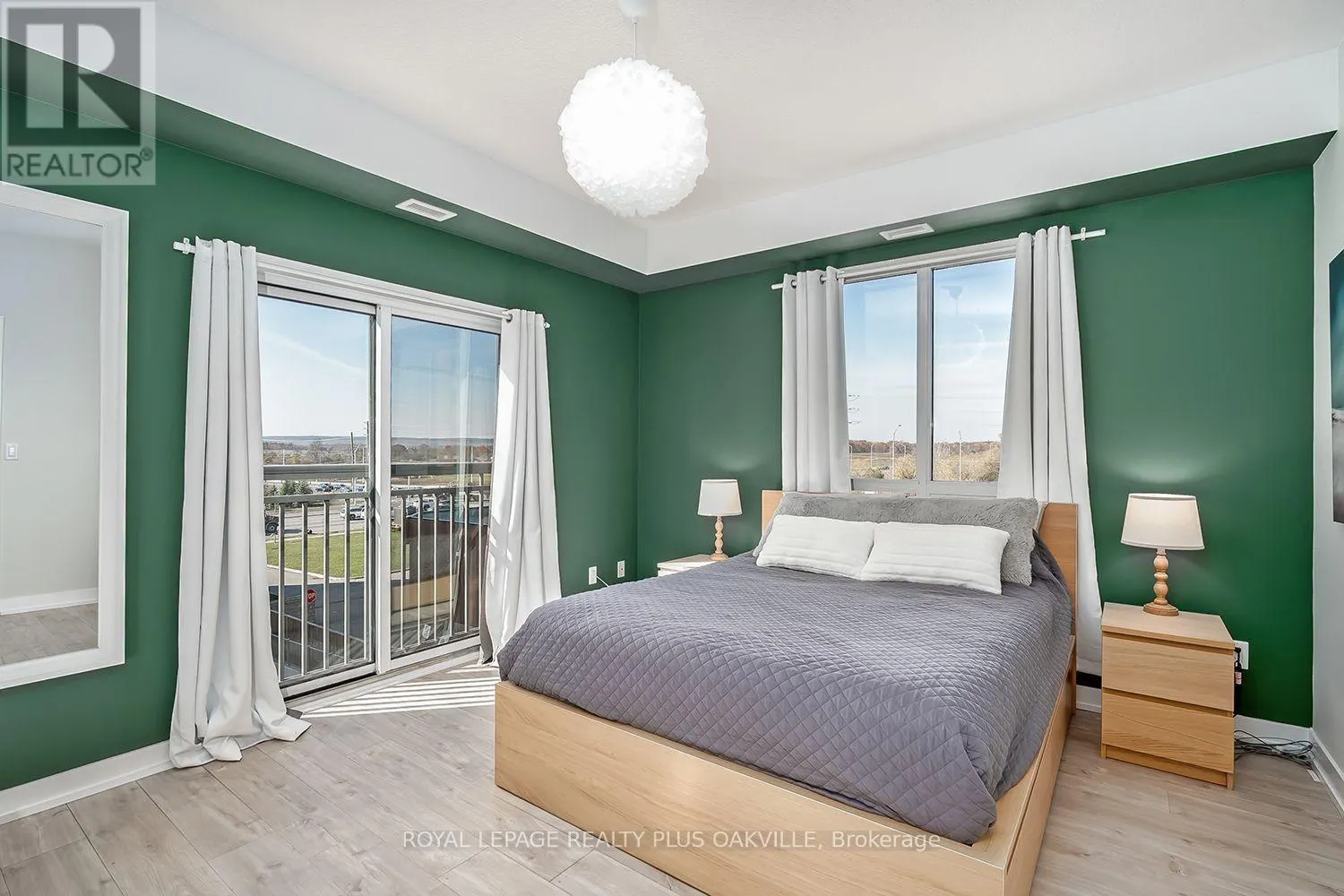 306 - 2486 OLD BRONTE ROAD