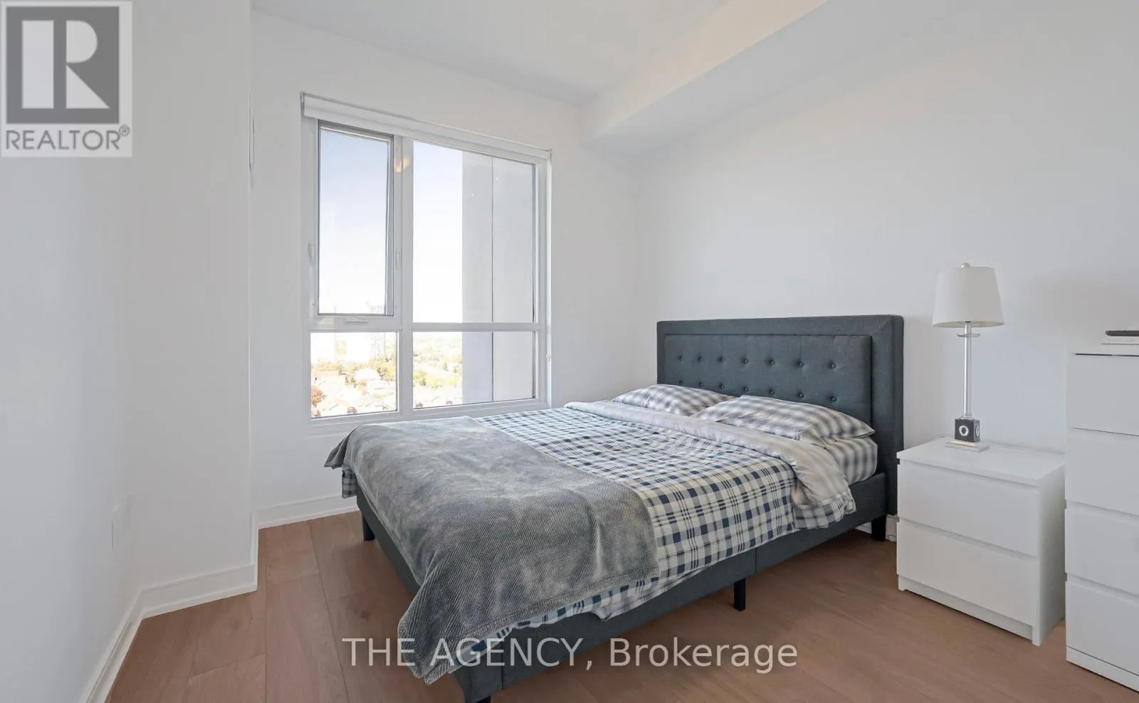 1602 - 8 NAHANI WAY