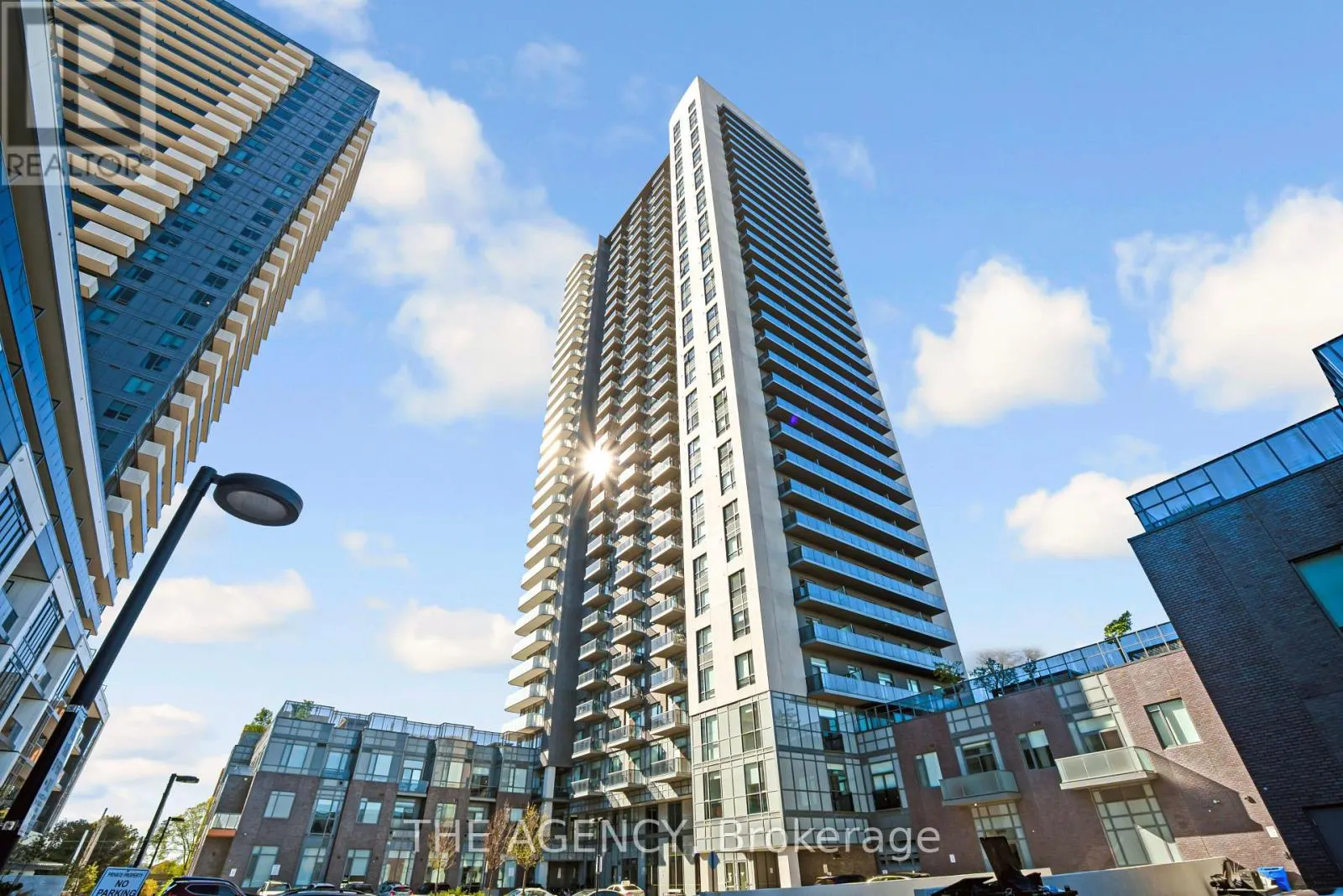 1602 - 8 NAHANI WAY