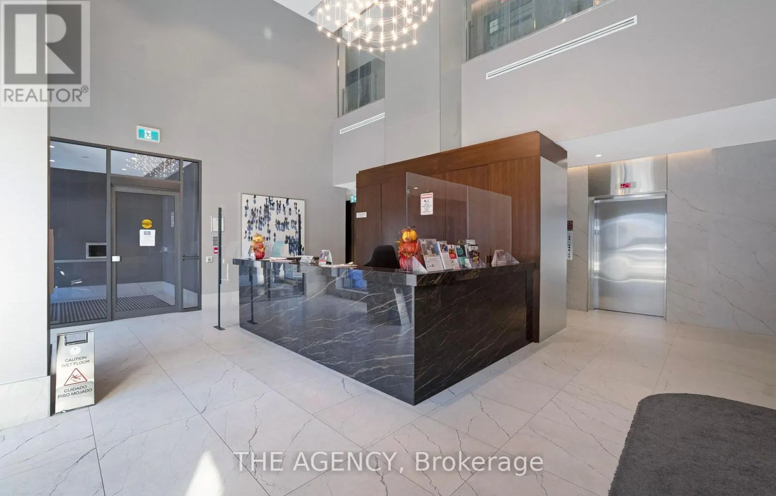 1602 - 8 NAHANI WAY