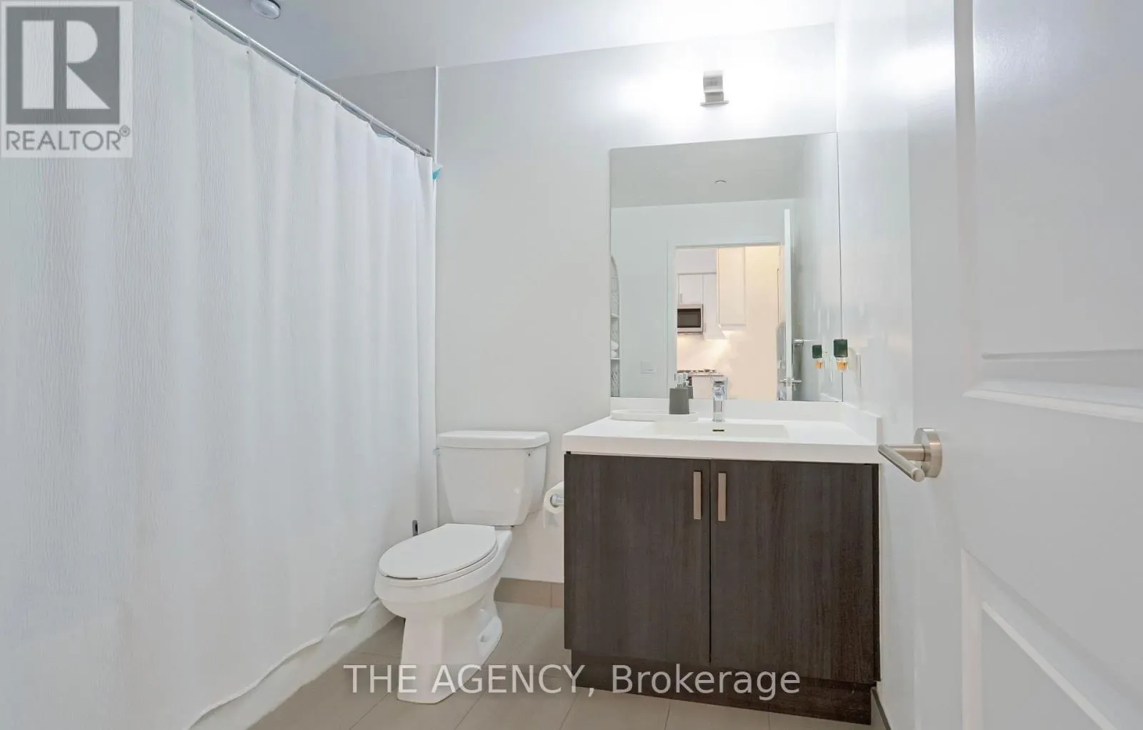 1602 - 8 NAHANI WAY