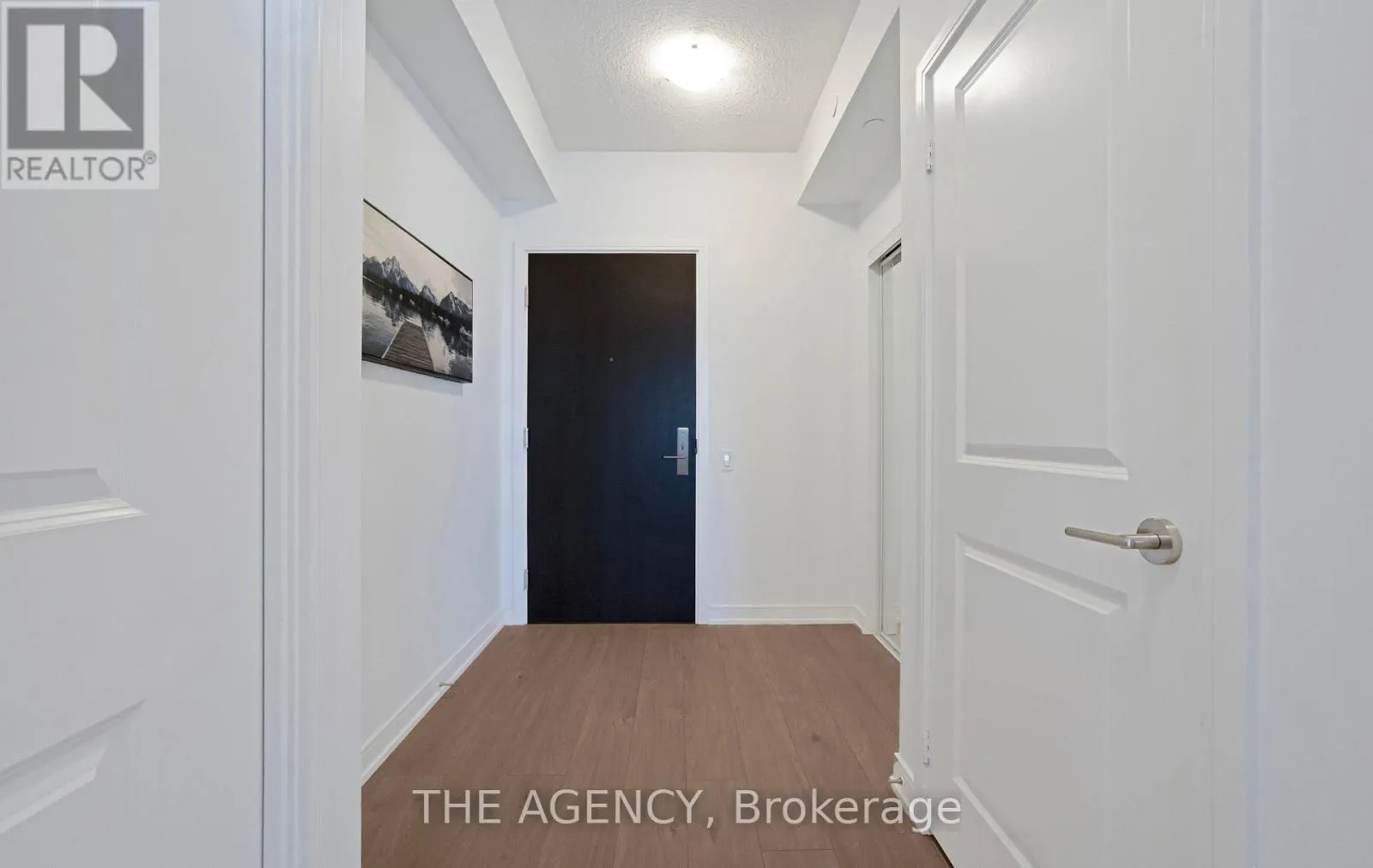 1602 - 8 NAHANI WAY