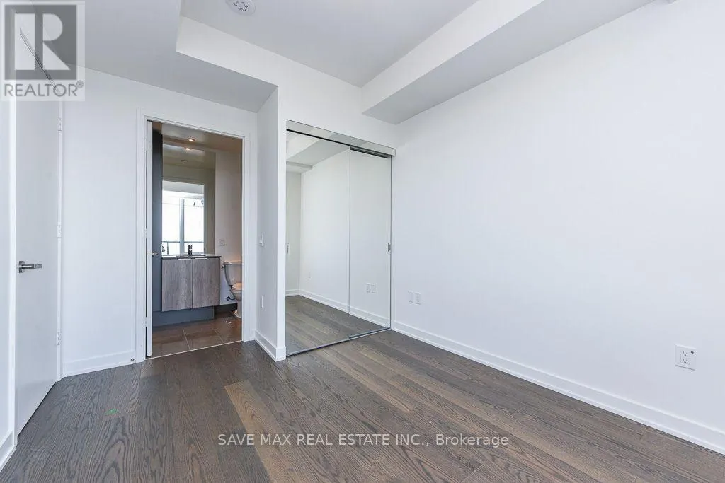 5712 - 448 BURNHAMTHORPE ROAD W