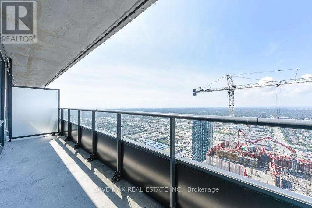 5712 - 448 BURNHAMTHORPE ROAD W