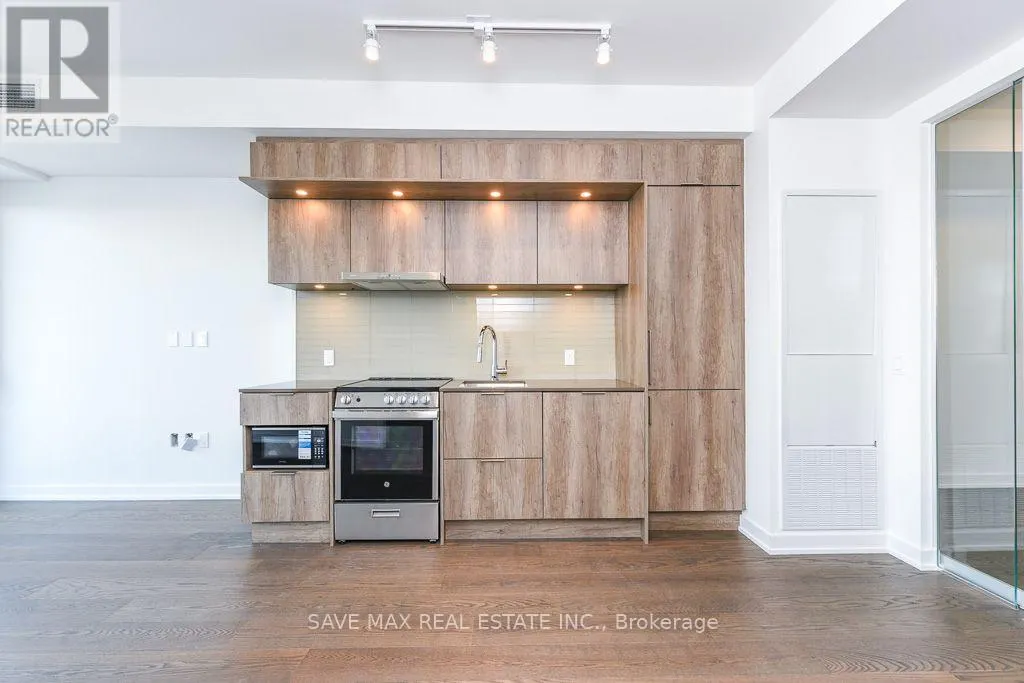 5712 - 448 BURNHAMTHORPE ROAD W