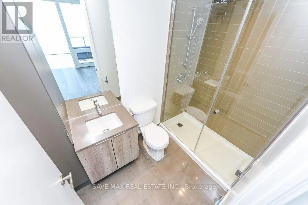 5712 - 448 BURNHAMTHORPE ROAD W