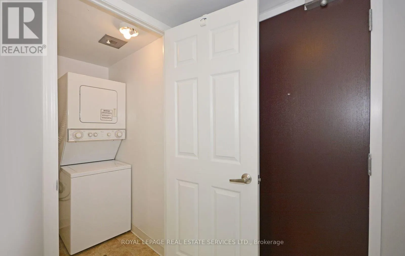 1201 - 208 ENFIELD PLACE