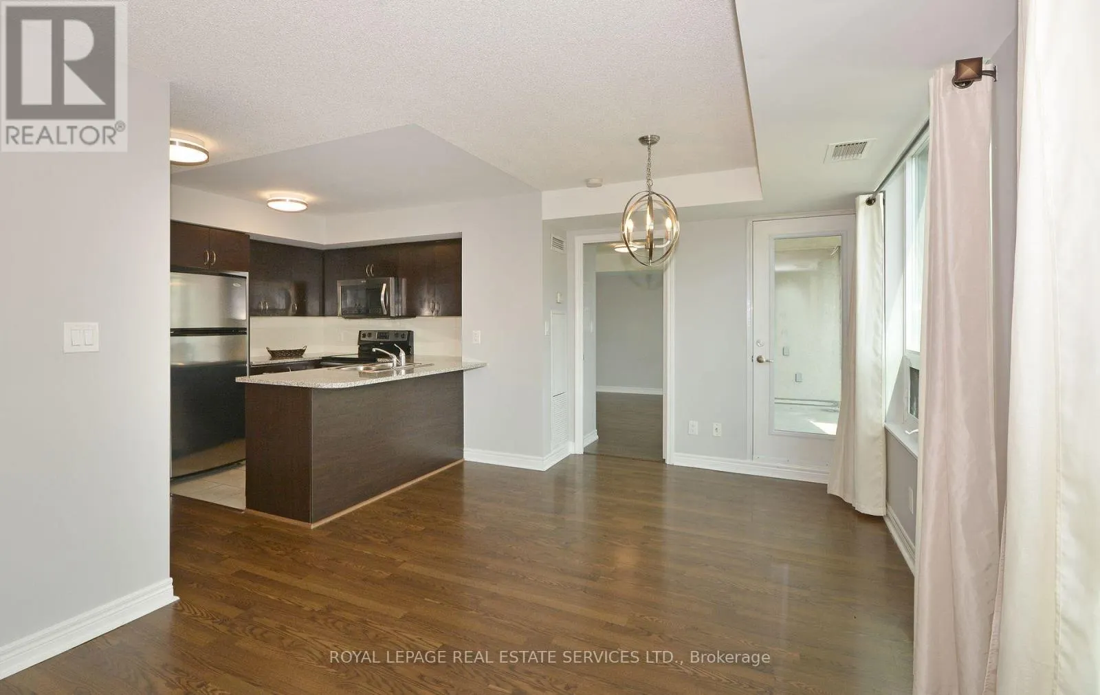 1201 - 208 ENFIELD PLACE