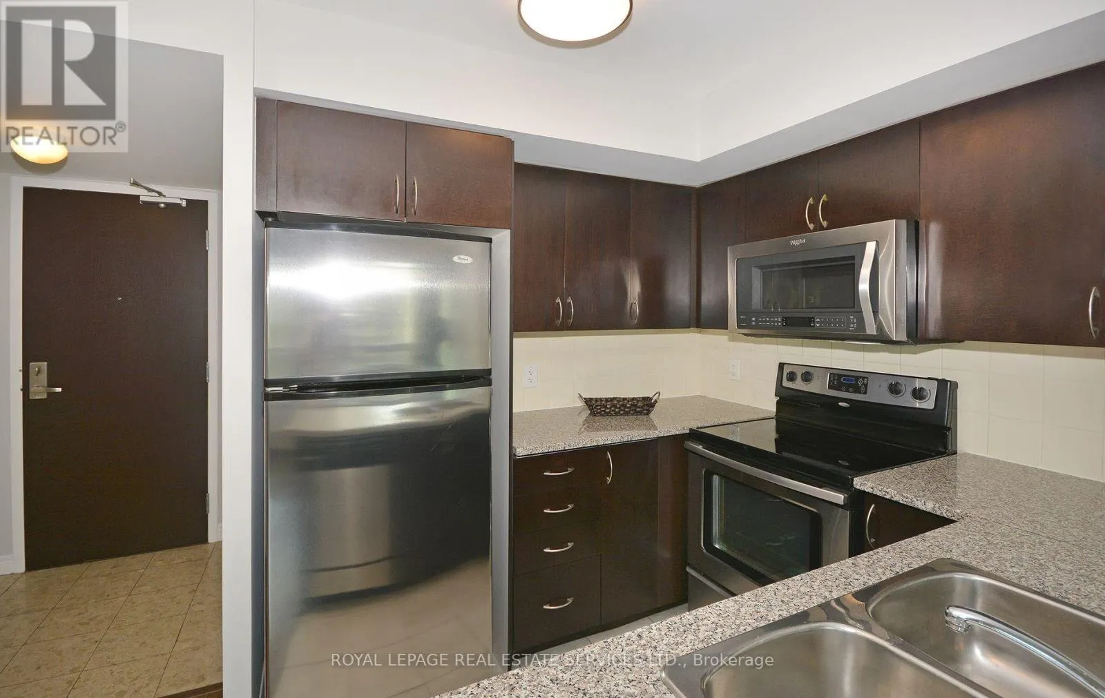 1201 - 208 ENFIELD PLACE