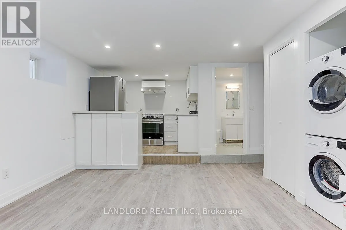 LOWER - 61 CLOUSTON AVENUE