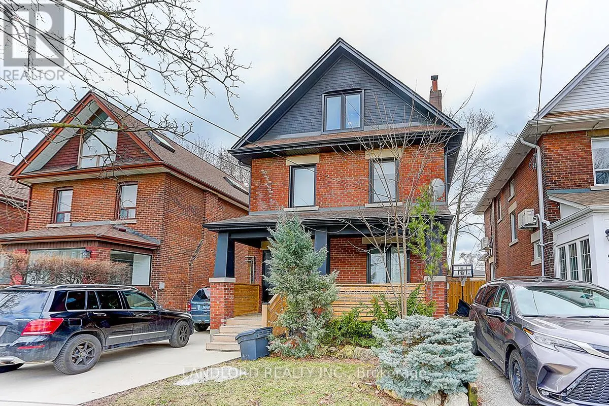 LOWER - 61 CLOUSTON AVENUE