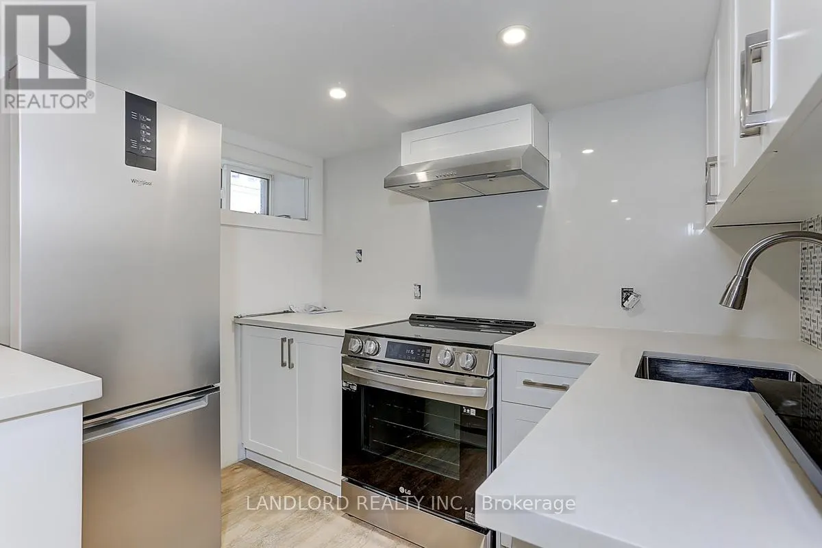 LOWER - 61 CLOUSTON AVENUE