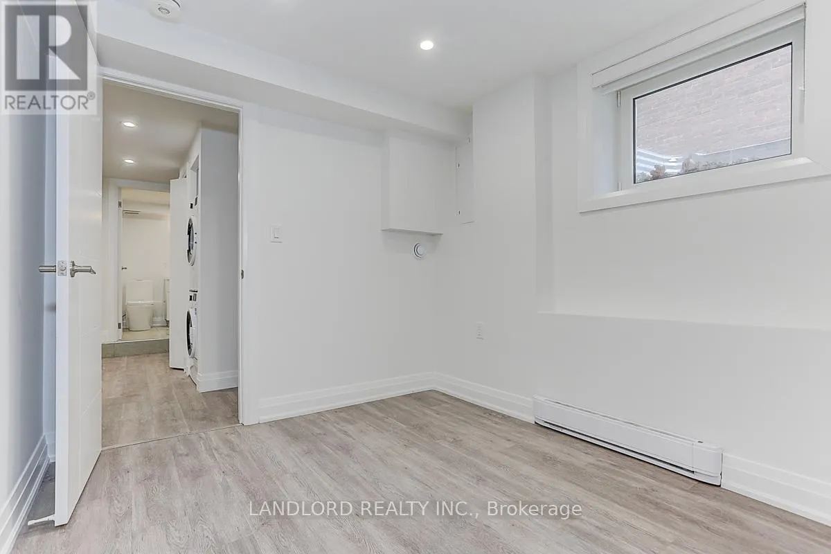 LOWER - 61 CLOUSTON AVENUE