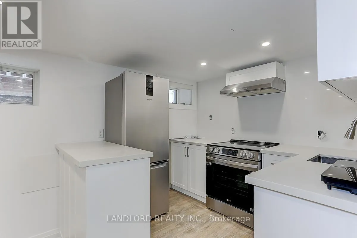 LOWER - 61 CLOUSTON AVENUE