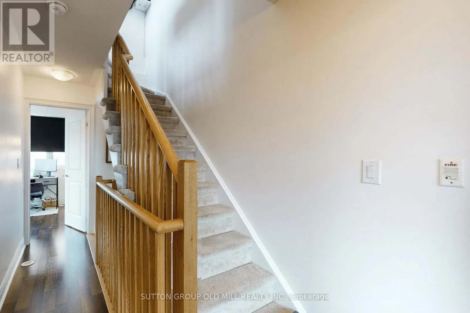 7 - 473 ROGERS ROAD