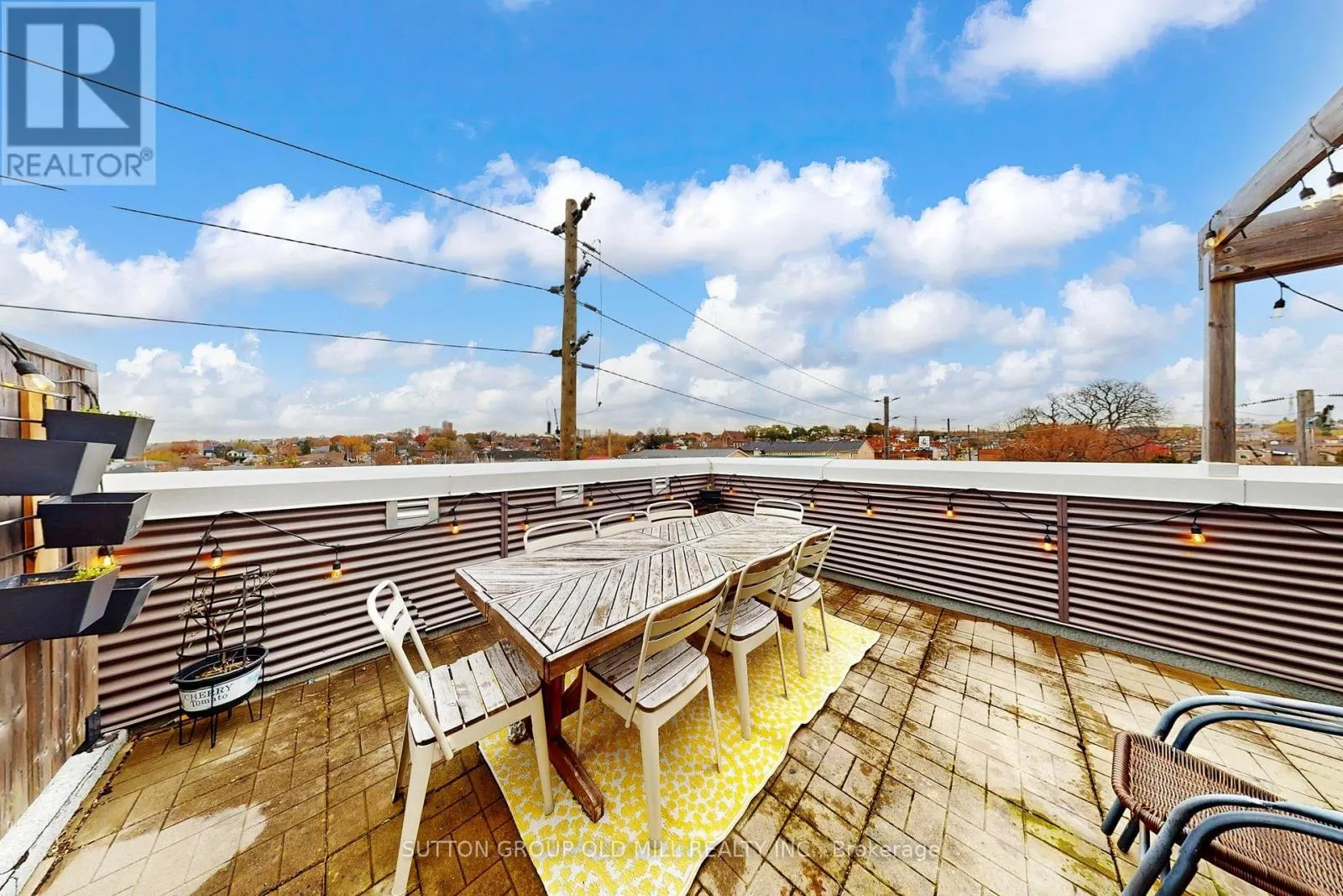7 - 473 ROGERS ROAD