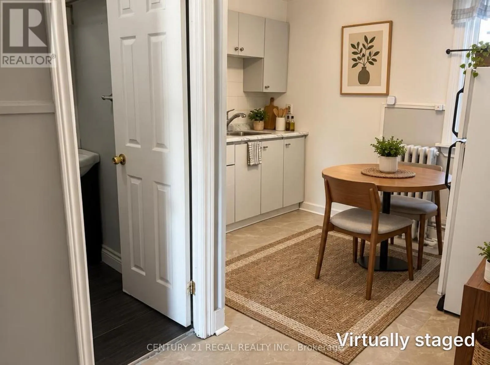 A - 215 QUEEN STREET