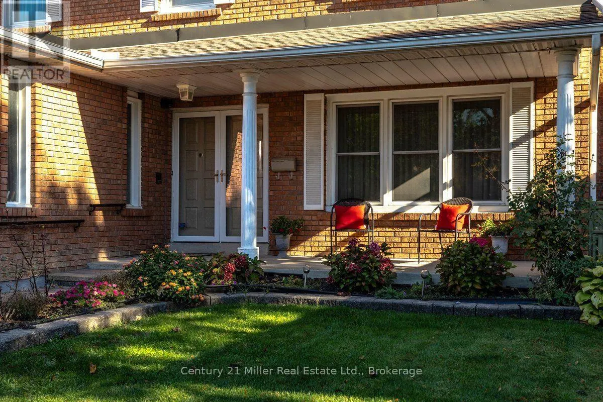 2501 CHISHOLM AVENUE